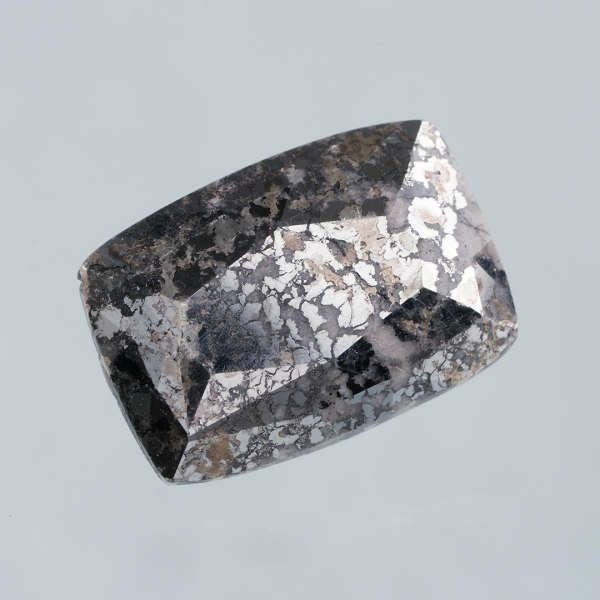 Iris rose quartz 2pcs /アイリスローズクォーツ | Hariqua