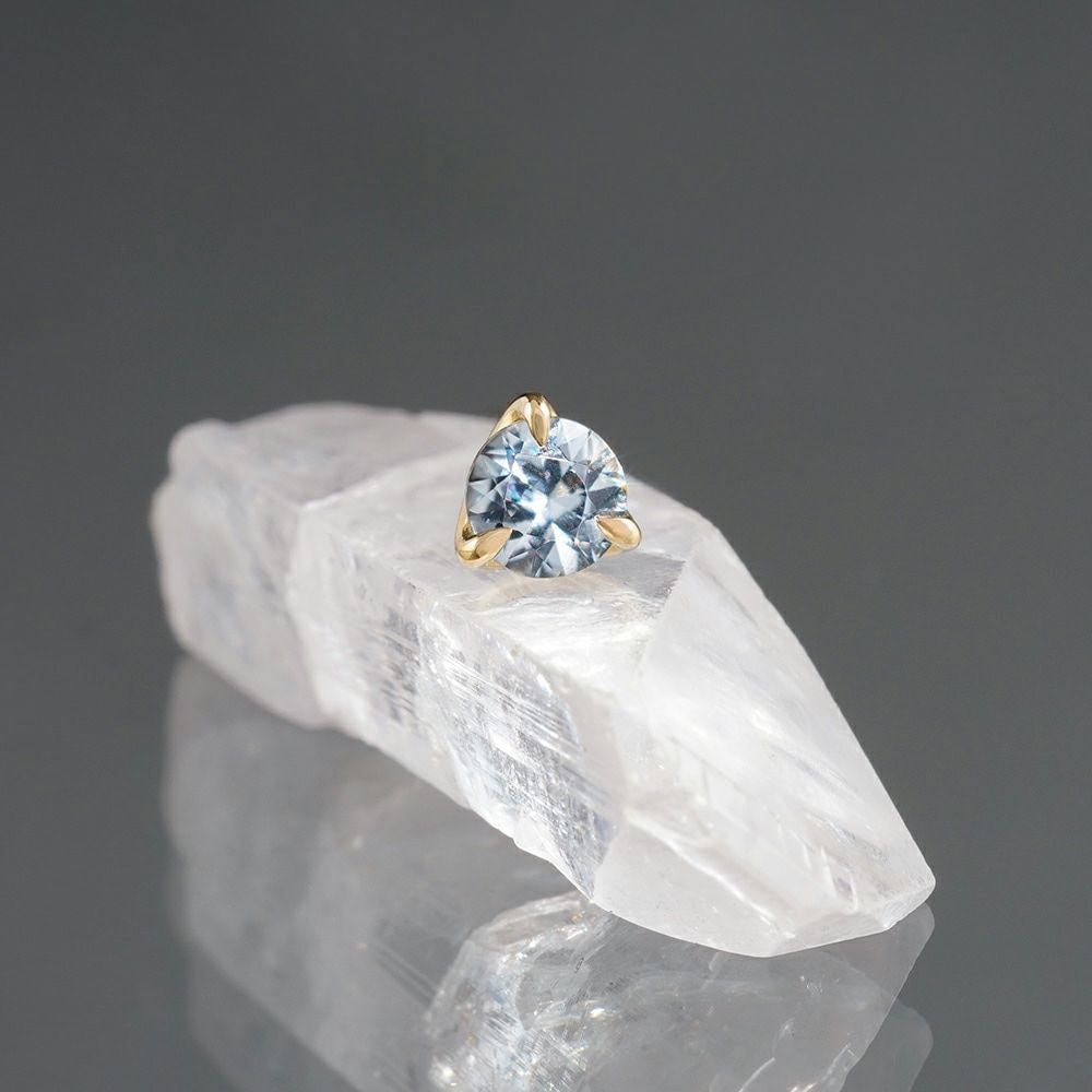 Gray spinel round single pierce /グレースピネル | Hariqua
