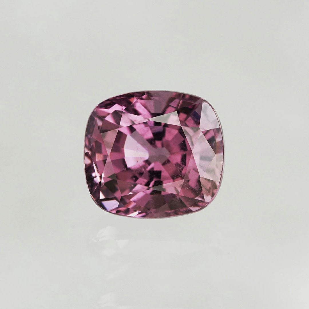 Pink calcite 548g /ピンクカルサイト | Hariqua-パワーストーン