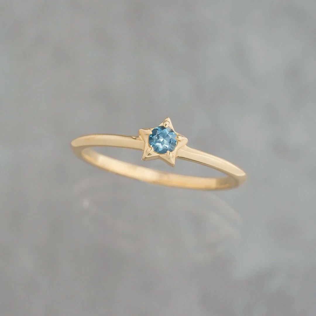 Libyan glass star pinky ring /リビアングラス | Hariqua
