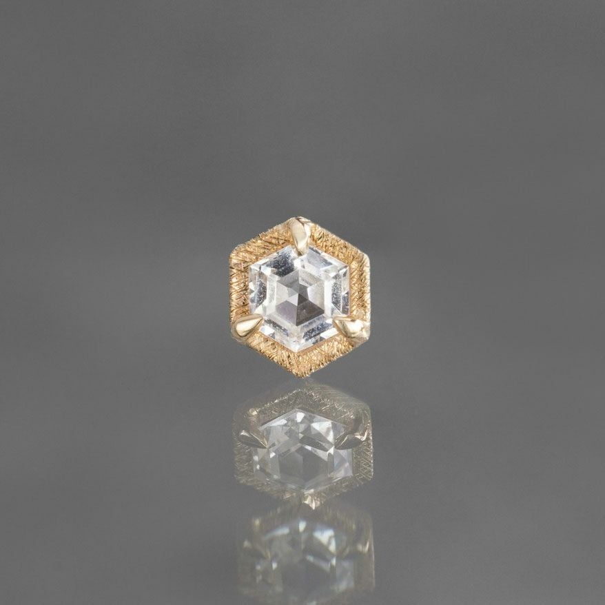 パワーストーン① Obsidian hexagon single pierce /神津島オブシディアン | Hariqua