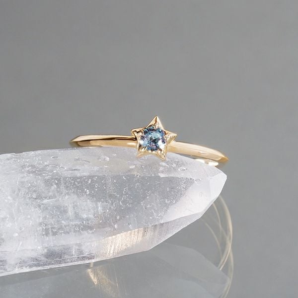 Alexandrite star pinky ring /アレキサンドライト | Hariqua