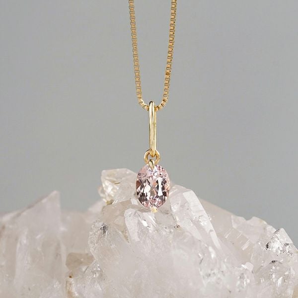 Malaia garnet oval charm /マライアガーネット | Hariqua