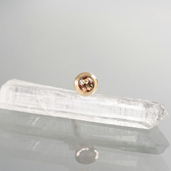 Gray spinel hexagon single pierce /グレースピネル | Hariqua