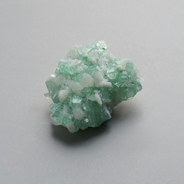Apophyllite × Stilbite 351g /グリーンアポフィライト、スティル