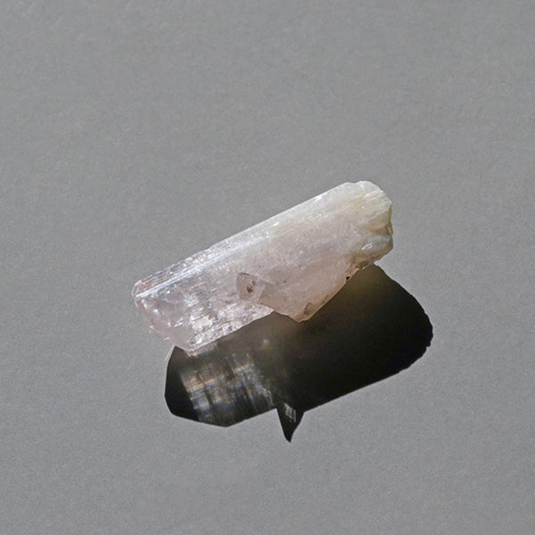 Labradorite charm 27.89 /ラブラドライト | Hariqua-パワーストーン