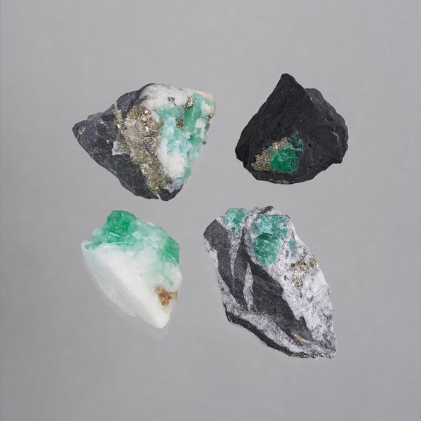 Emerald 4pcs /エメラルド | Hariqua-パワーストーンジュエリー-