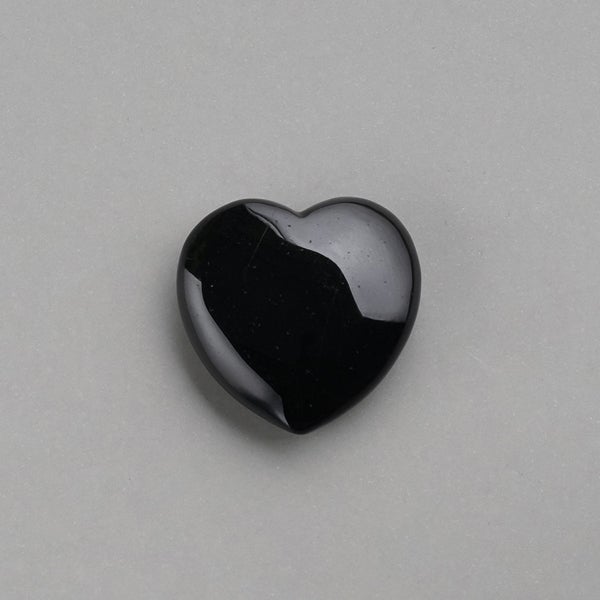 Black Nephrite heart /ブラックネフライト（黒翡翠） | Hariqua