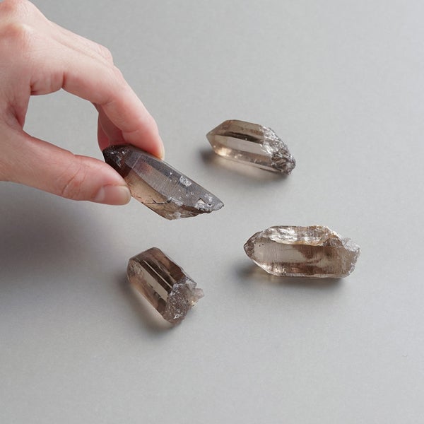 Himalayan smoky quartz 4pcs /ヒマラヤスモーキークォーツ | Hariqua