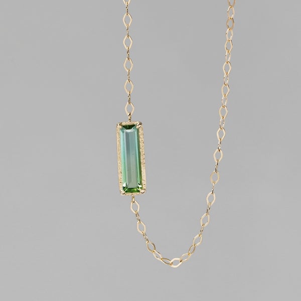 ハリックア　グリーントルマリンインクオーツ　チャーム Green tourmaline bracelet 0.72 /グリーントルマリン | Hariqua