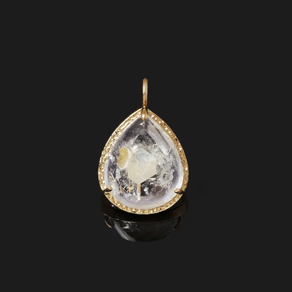 ミントクオーツのチャーム　Aー79 Quartz in quartz charm 15.47 /クォーツ・イン・クォーツ | Hariqua
