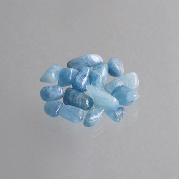 Aquamarine tumbled stone 50g /アクアマリン | Hariqua