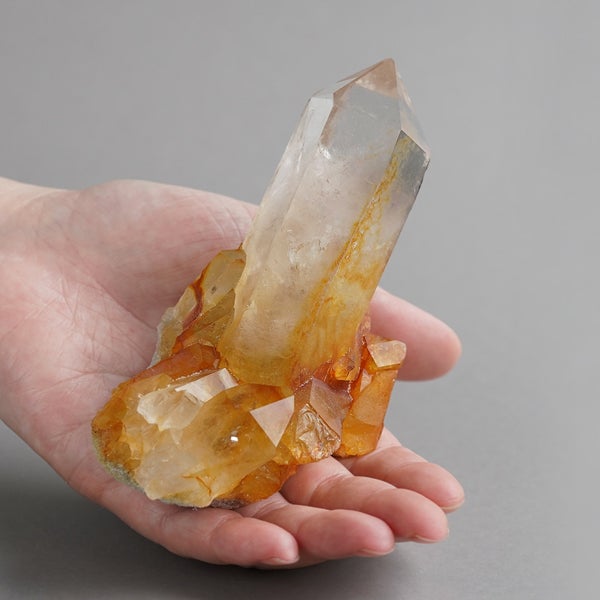 Hematite in quartz 309g /ヘマタイト・イン・クォーツ | Hariqua